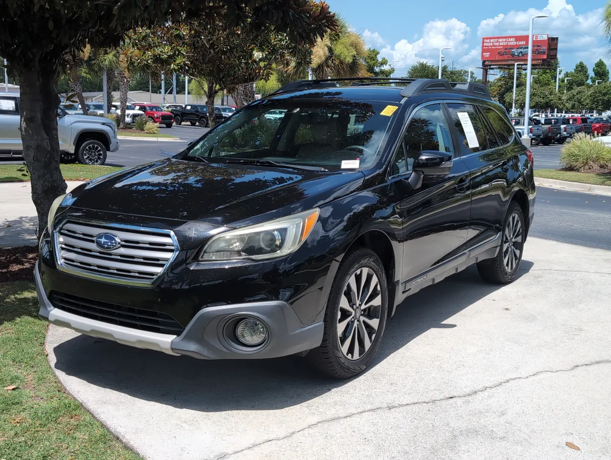 2015 Subaru Outback 2.5i Limited thumbnail 4