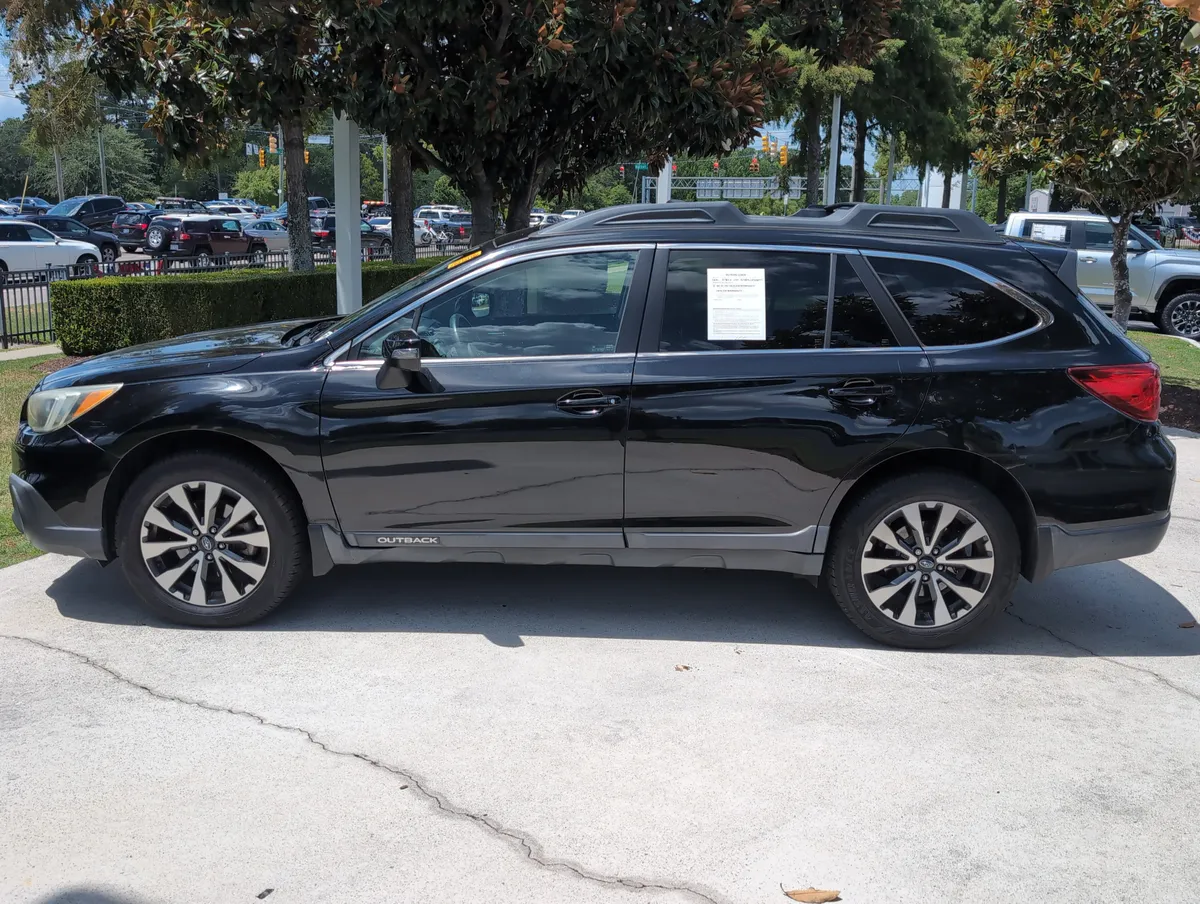 2015 Subaru Outback 2.5i Limited thumbnail 6
