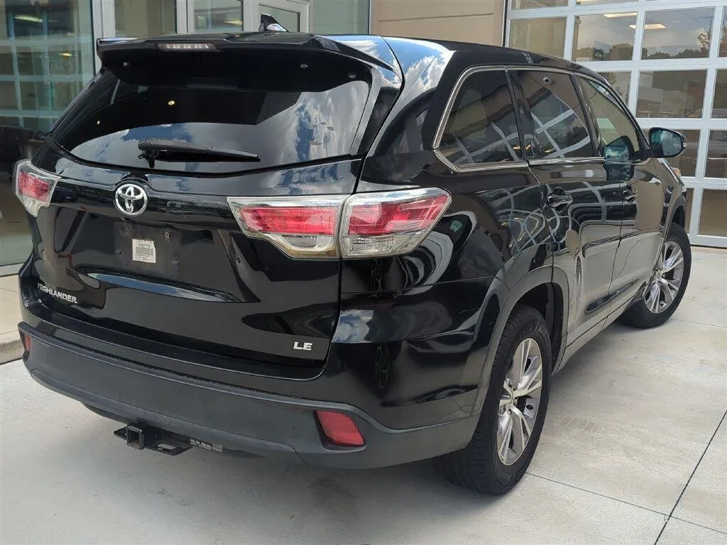 2015 TOYOTA HIGHLANDER LE thumbnail 4