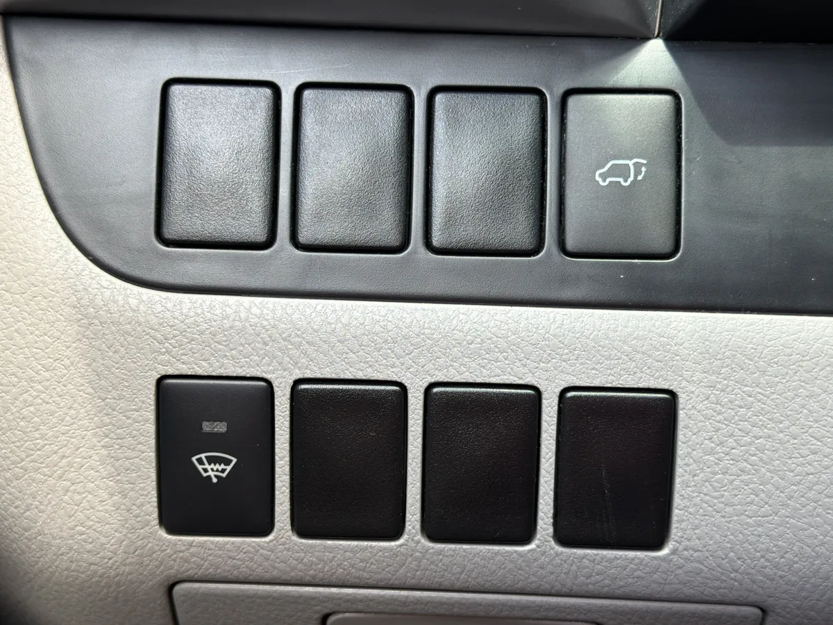 2015 Toyota Highlander XLE thumbnail 13