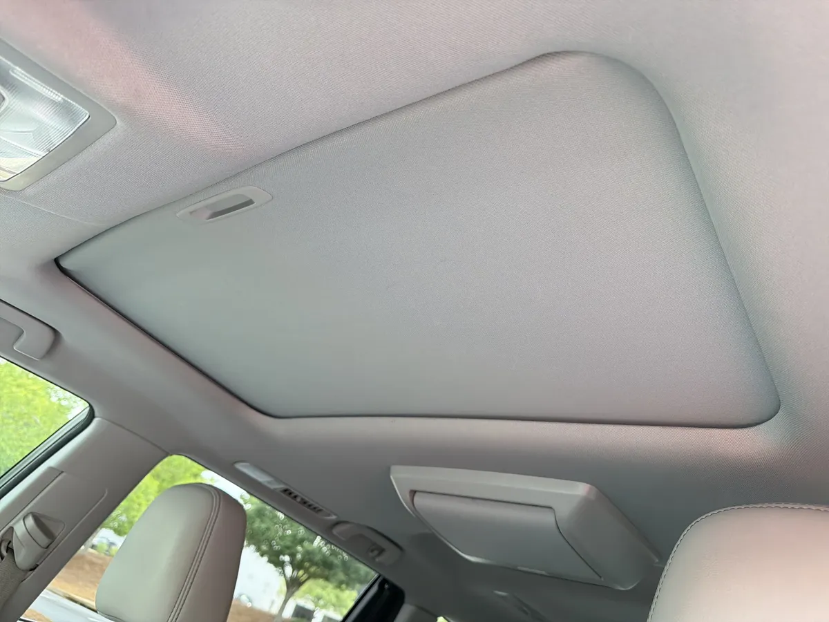 2015 Toyota Highlander XLE thumbnail 15