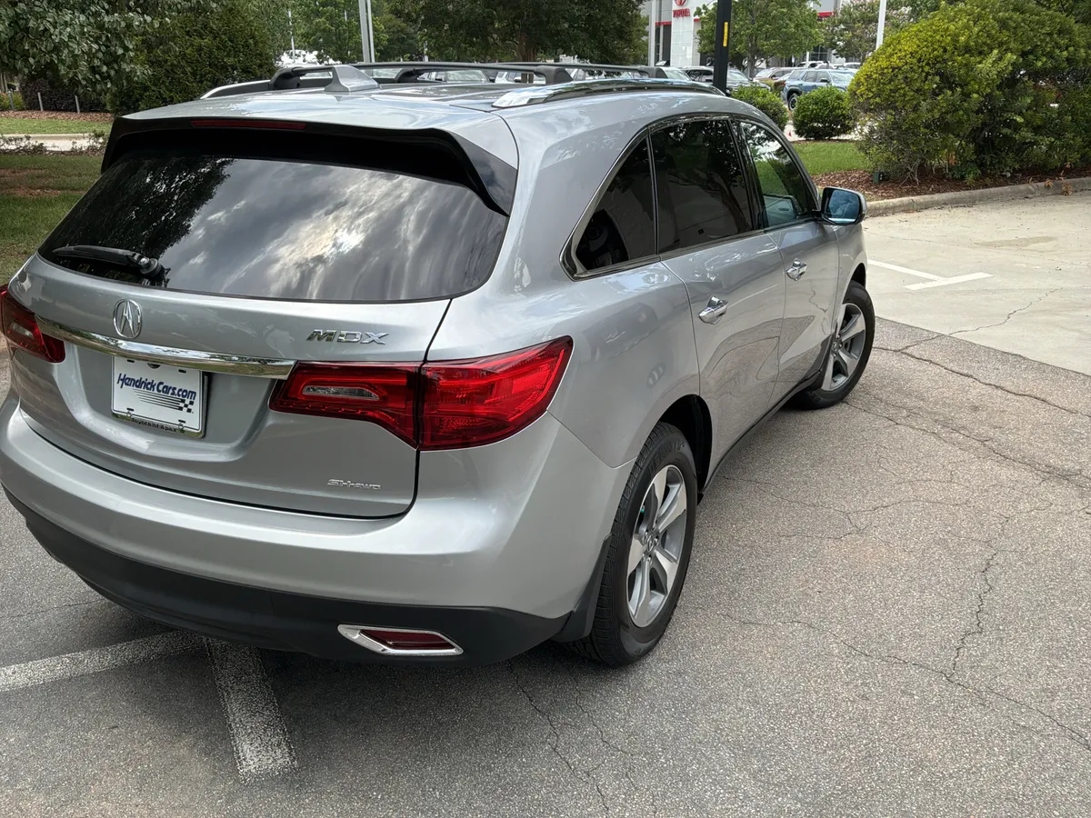 2016 Acura MDX thumbnail 10