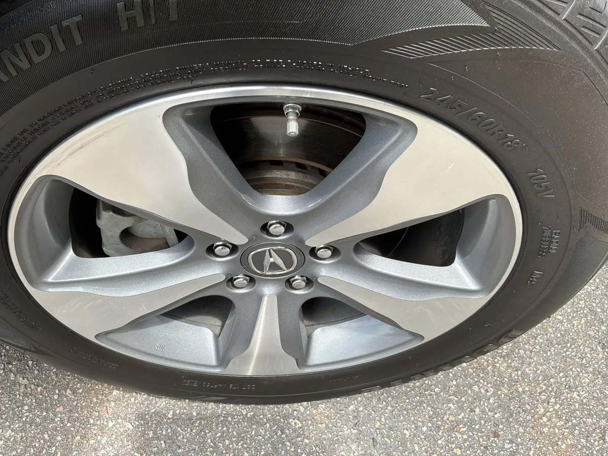 2016 Acura MDX thumbnail 13