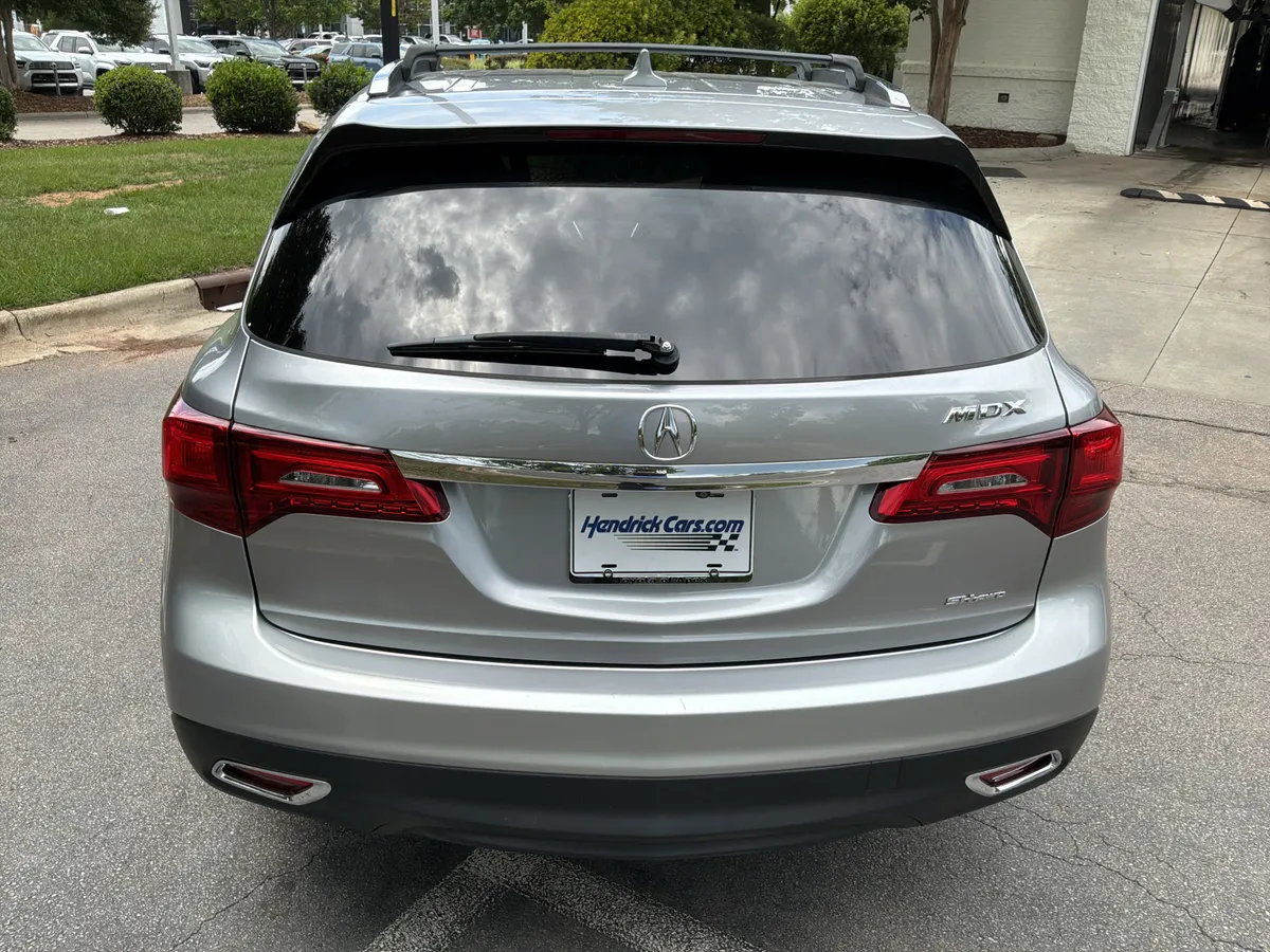 2016 Acura MDX thumbnail 9