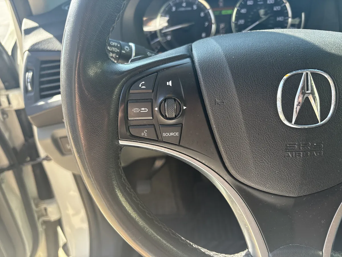 2016 Acura MDX w/Tech thumbnail 18
