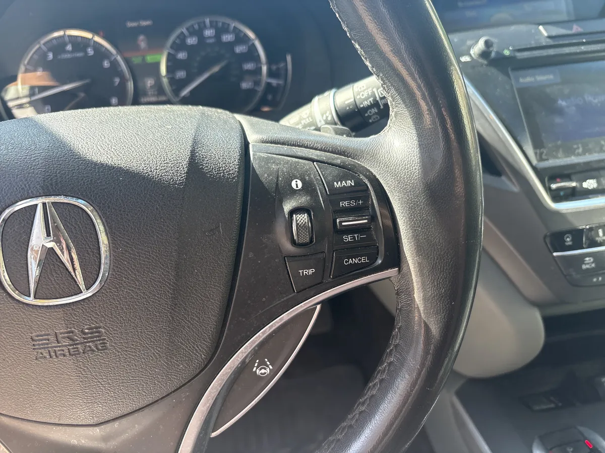 2016 Acura MDX w/Tech thumbnail 19