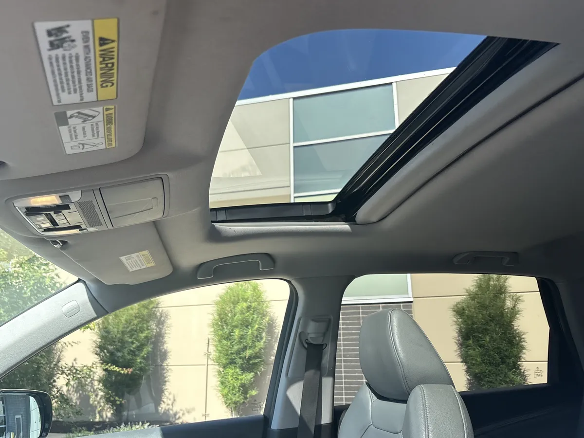 2016 Acura MDX w/Tech thumbnail 27