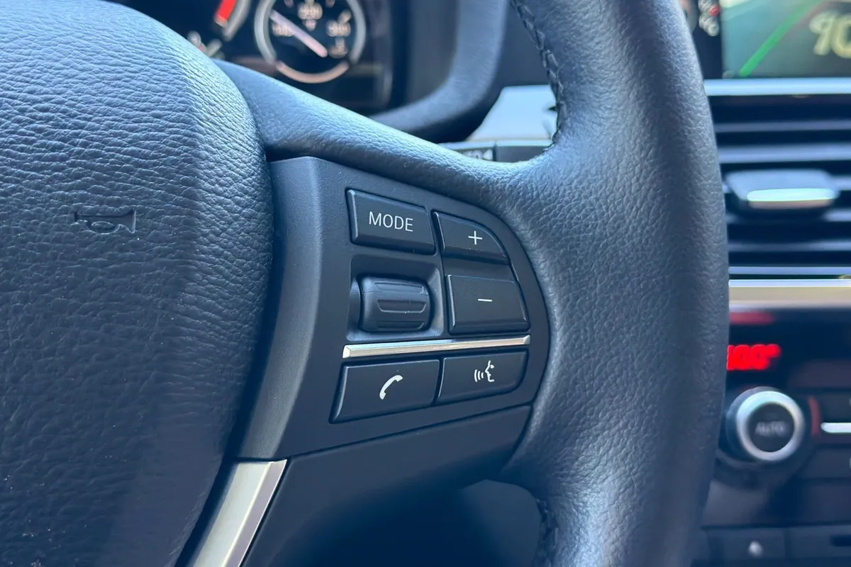 2016 BMW X3 xDrive35i thumbnail 29
