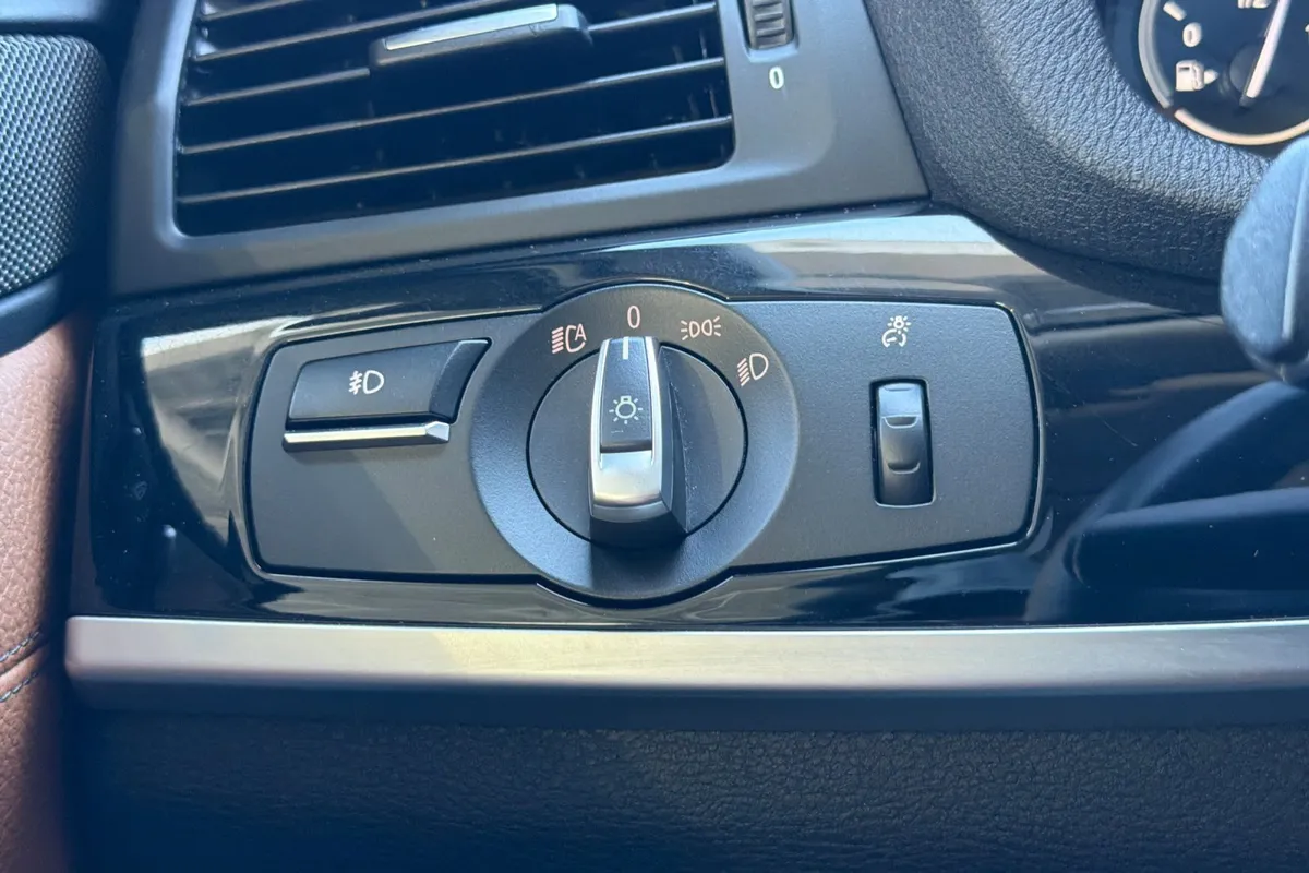 2016 BMW X3 xDrive35i thumbnail 34