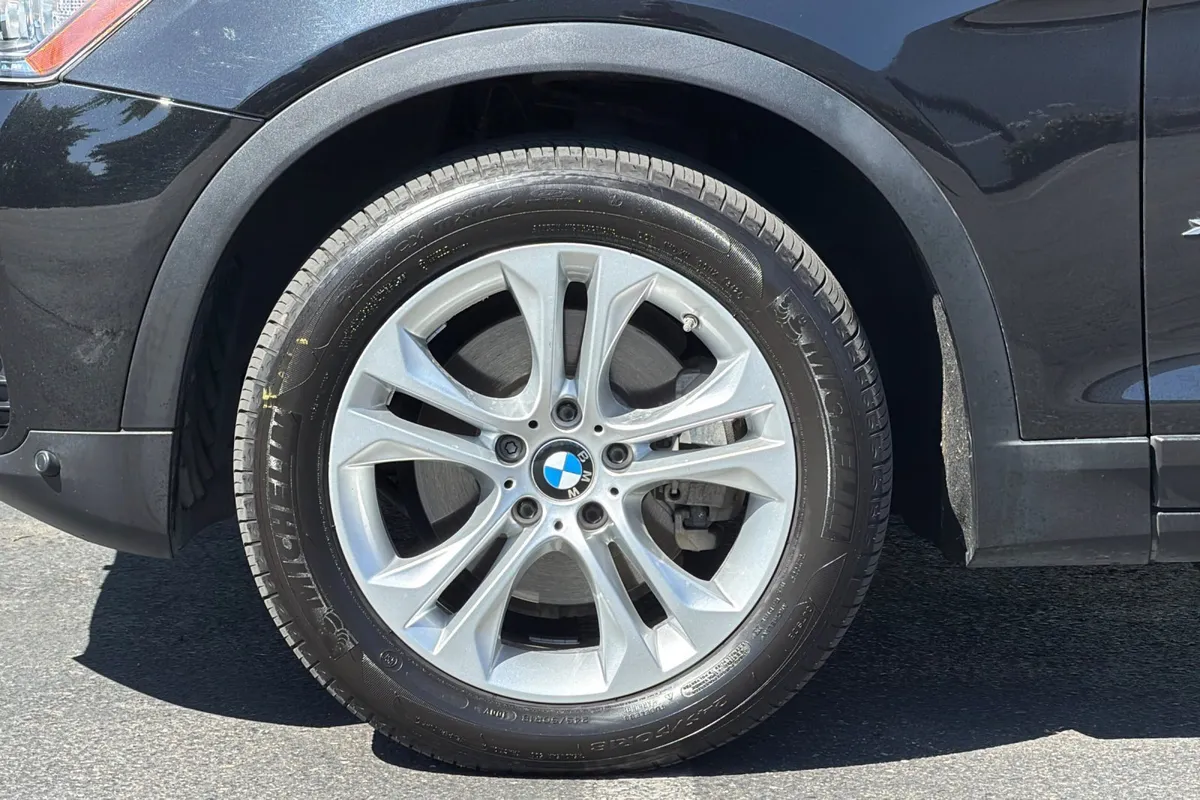 2016 BMW X3 xDrive35i thumbnail 35