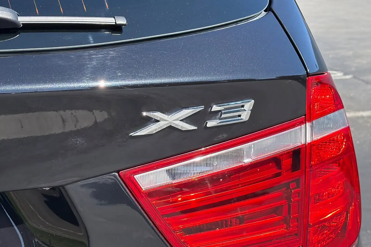 2016 BMW X3 xDrive35i thumbnail 36