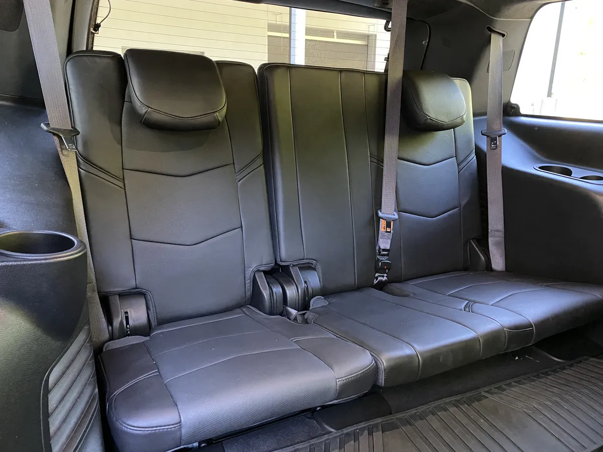 2016 CADILLAC Escalade Platinum thumbnail 41