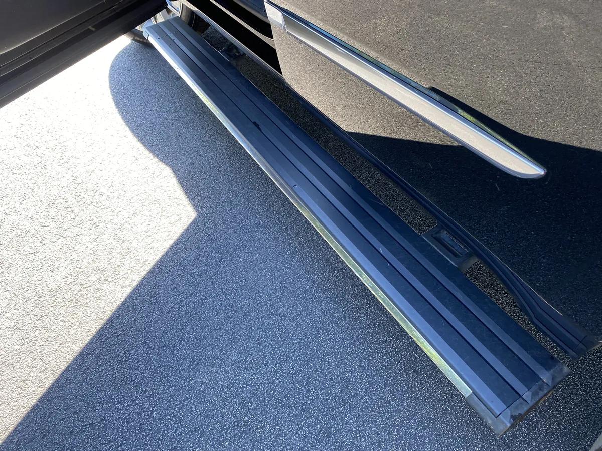 2016 CADILLAC Escalade Platinum thumbnail 45