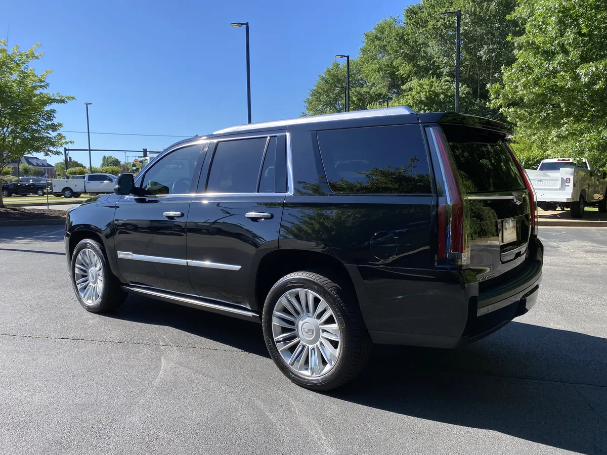 2016 CADILLAC Escalade Platinum thumbnail 6