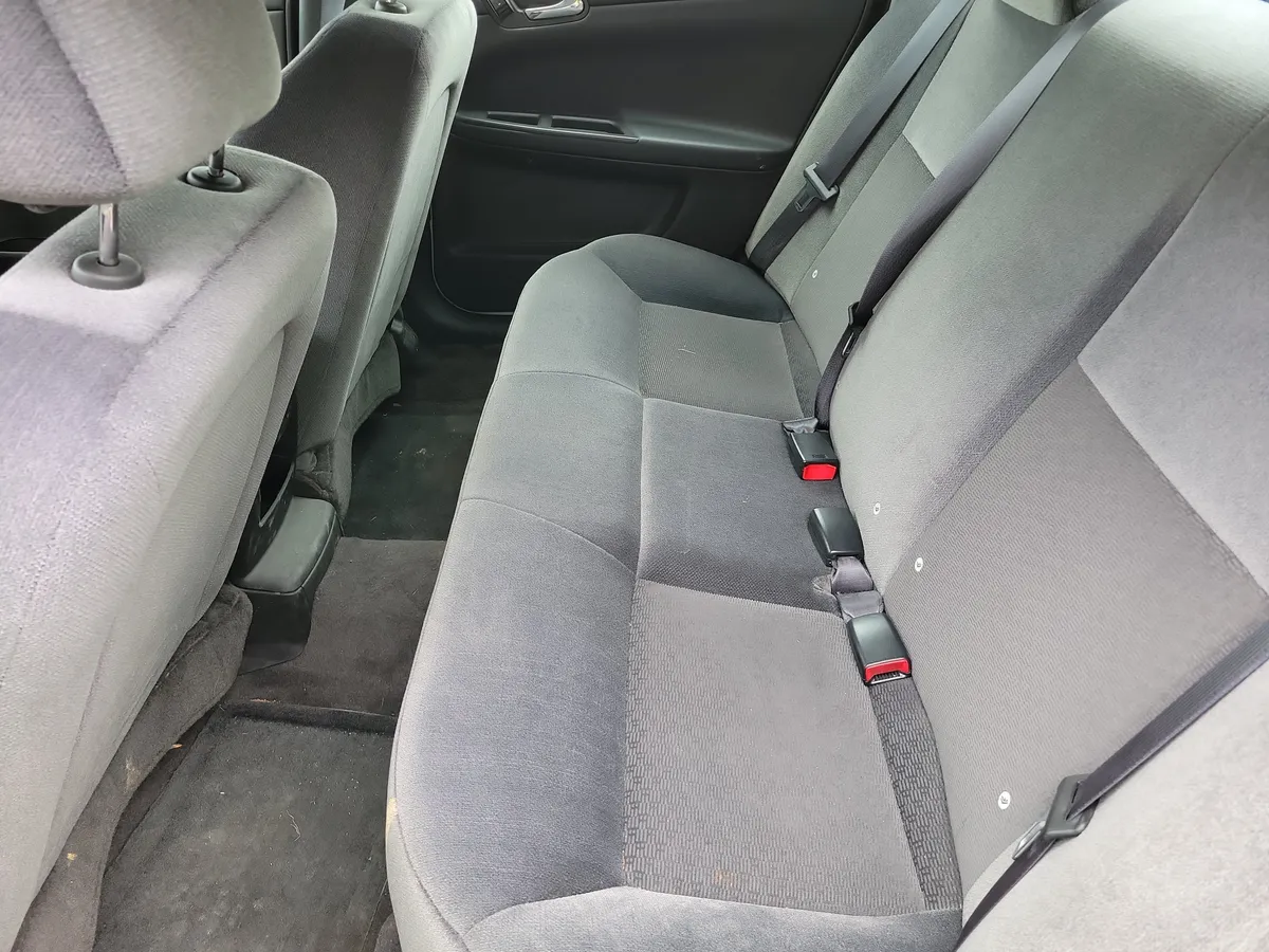 2016 Chevrolet Impala Limited LS thumbnail 13
