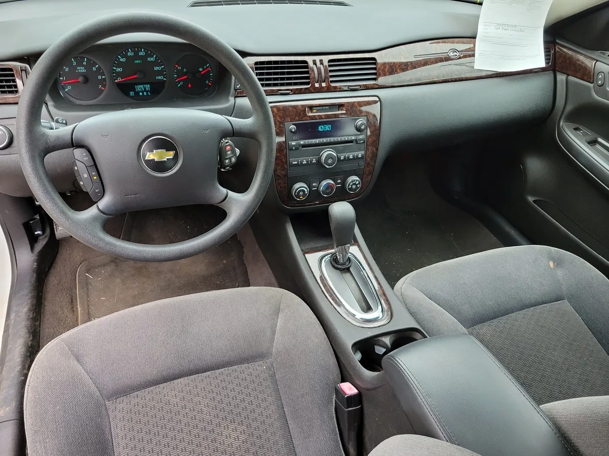 2016 Chevrolet Impala Limited LS thumbnail 15