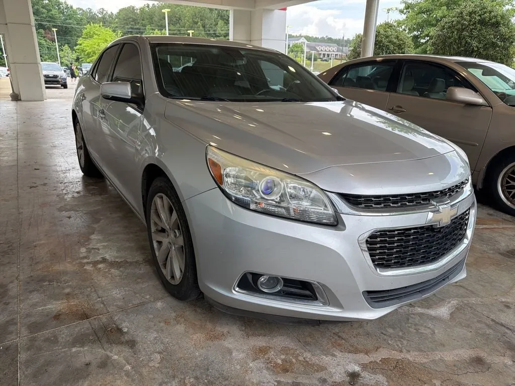 2016 Chevrolet Malibu Limited LTZ thumbnail 4