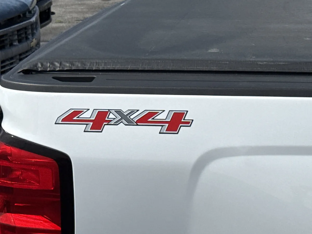 2016 Chevrolet Silverado 1500 Work Truck thumbnail 6