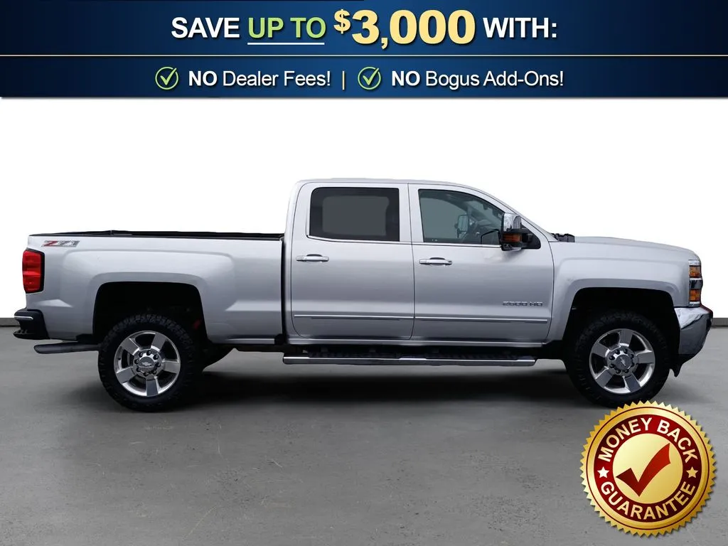 2016 Chevrolet Silverado 2500HD LTZ thumbnail 8