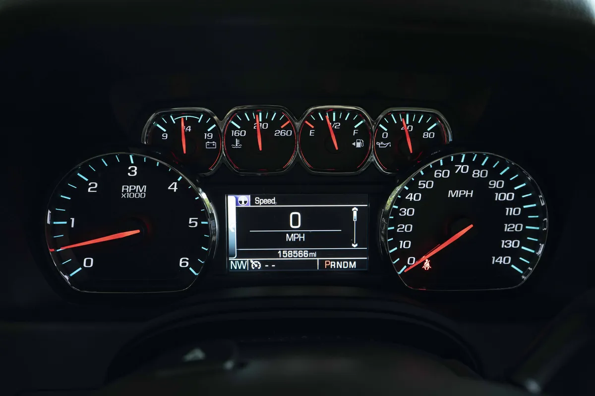 2016 Chevrolet Tahoe LT thumbnail 22