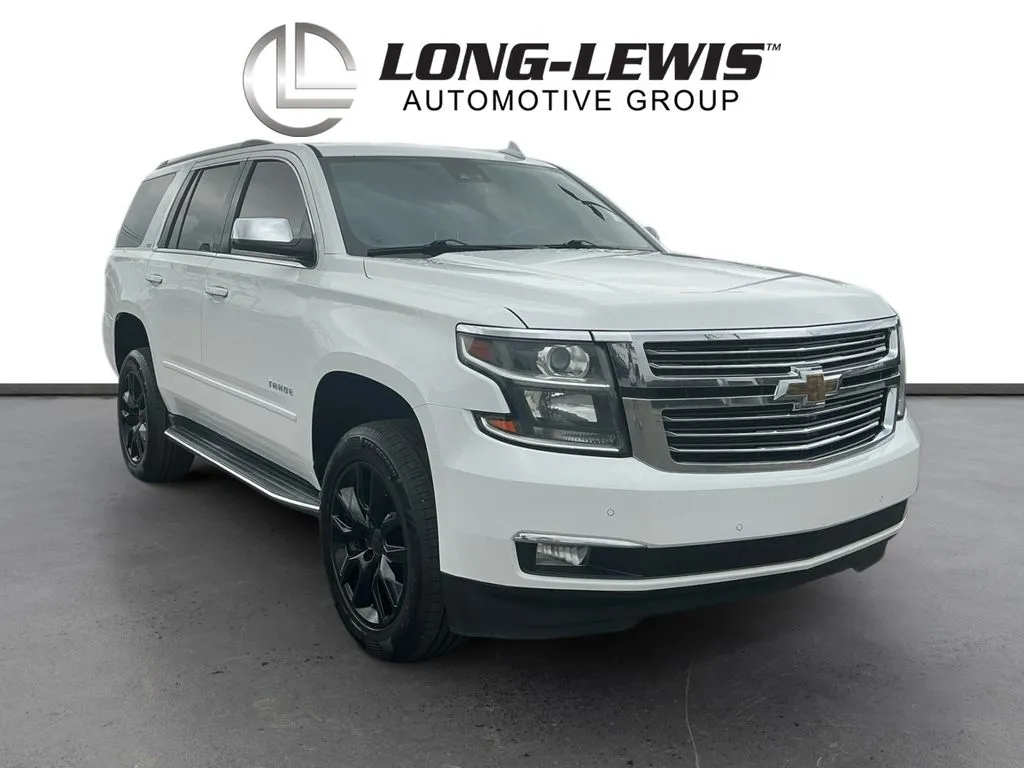 2016 Chevrolet Tahoe LTZ thumbnail 10