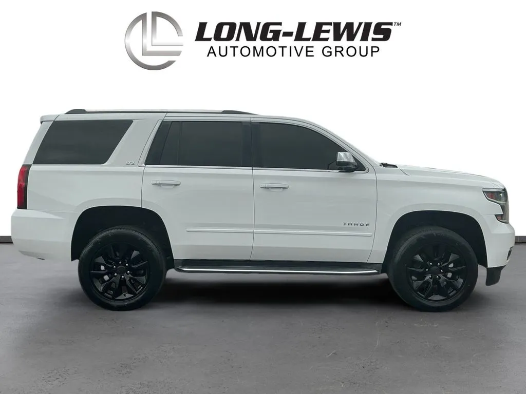 2016 Chevrolet Tahoe LTZ thumbnail 8