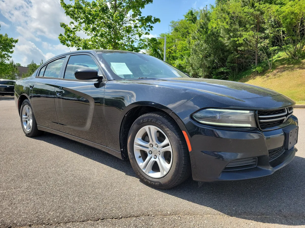 2016 Dodge Charger SE thumbnail 7