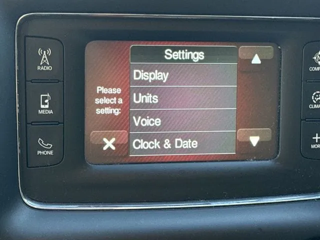 2016 Dodge Durango SXT thumbnail 26
