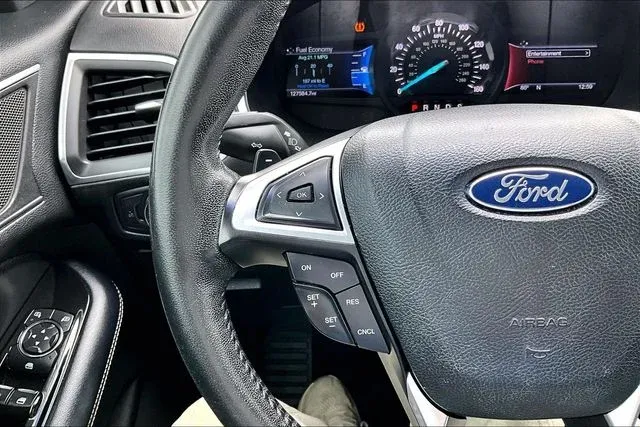 2016 Ford Edge Titanium thumbnail 10