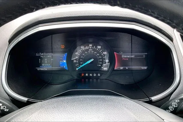 2016 Ford Edge Titanium thumbnail 12
