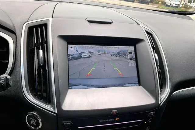 2016 Ford Edge Titanium thumbnail 13