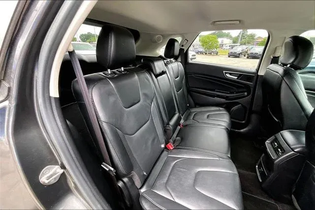 2016 Ford Edge Titanium thumbnail 20
