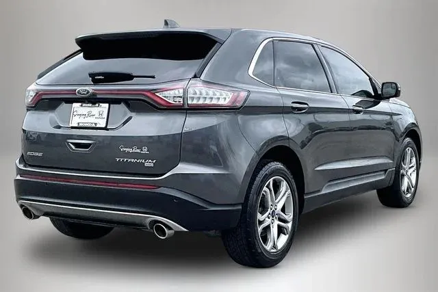 2016 Ford Edge Titanium thumbnail 5