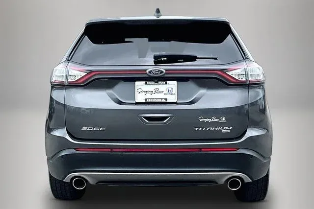 2016 Ford Edge Titanium thumbnail 6
