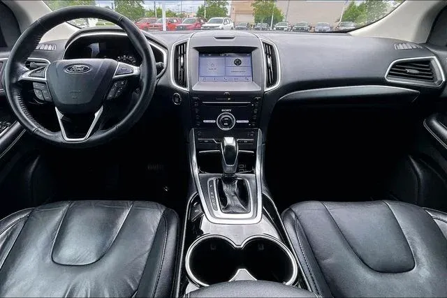 2016 Ford Edge Titanium thumbnail 7
