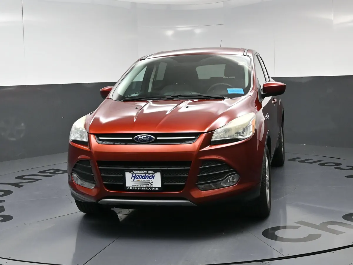 2016 Ford Escape SE thumbnail 12