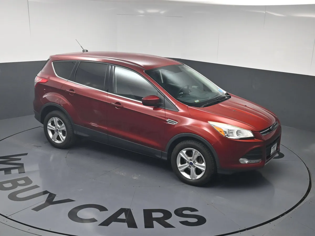 2016 Ford Escape SE thumbnail 22