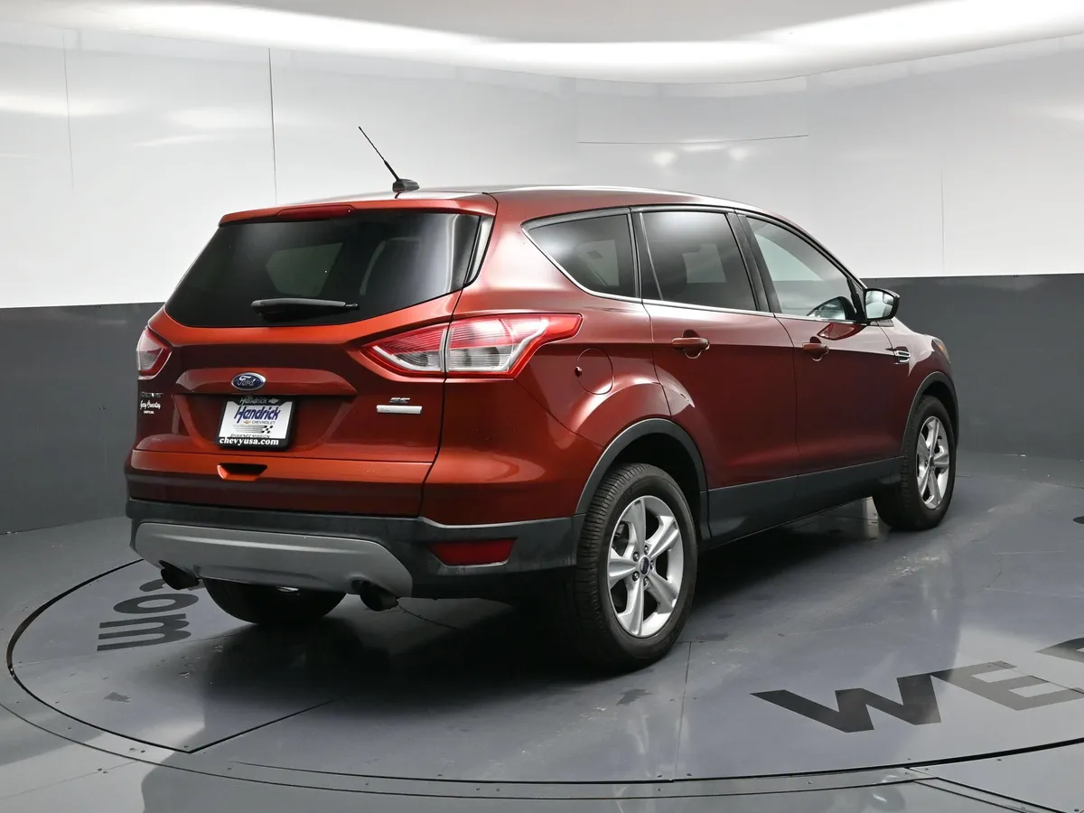 2016 Ford Escape SE thumbnail 8