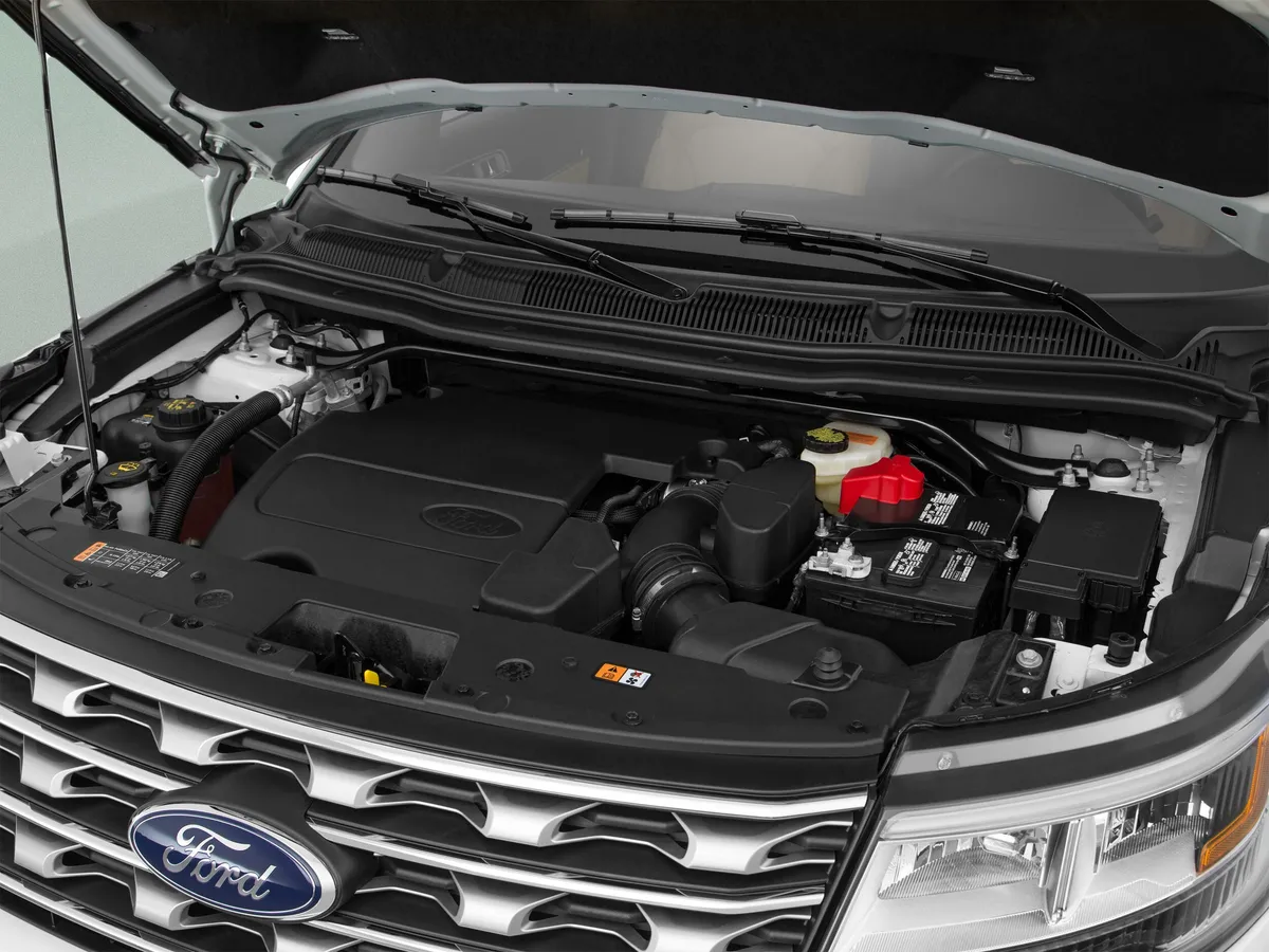 2016 Ford Explorer Limited thumbnail 15