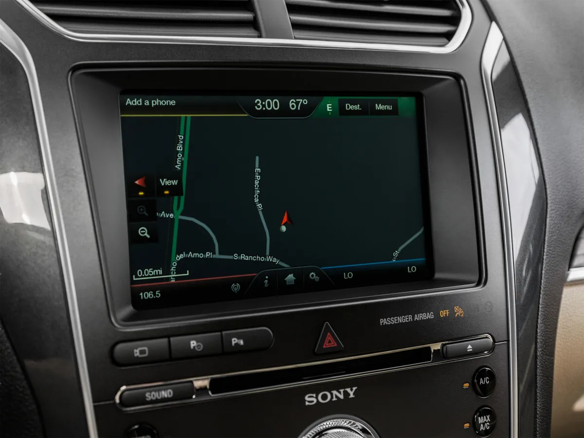 2016 Ford Explorer Limited thumbnail 30