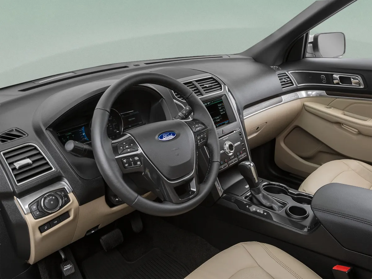 2016 Ford Explorer Limited thumbnail 45