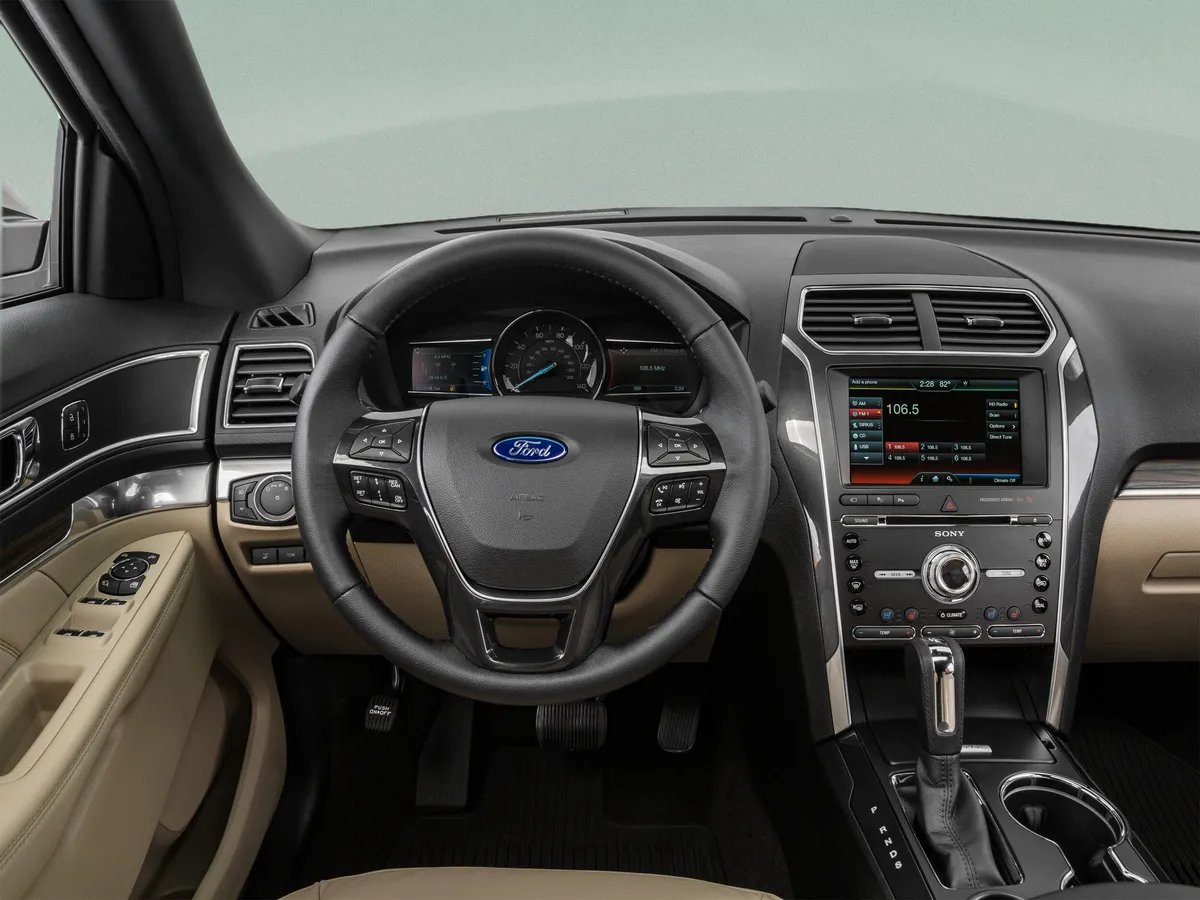 2016 Ford Explorer Limited thumbnail 48