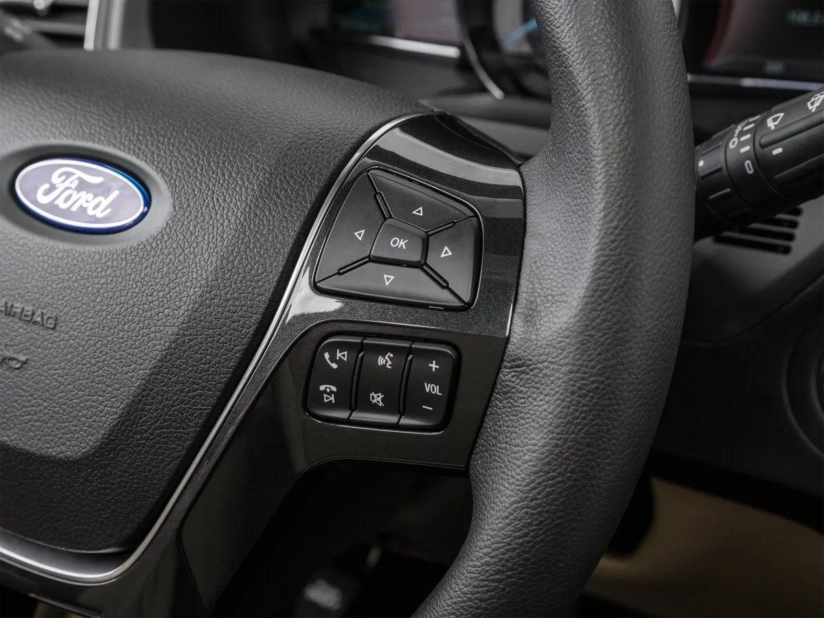 2016 Ford Explorer Limited thumbnail 51