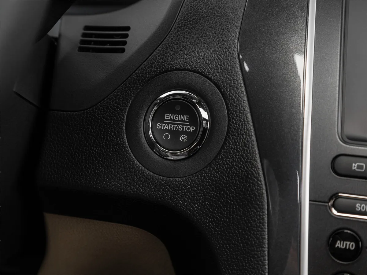 2016 Ford Explorer Limited thumbnail 52