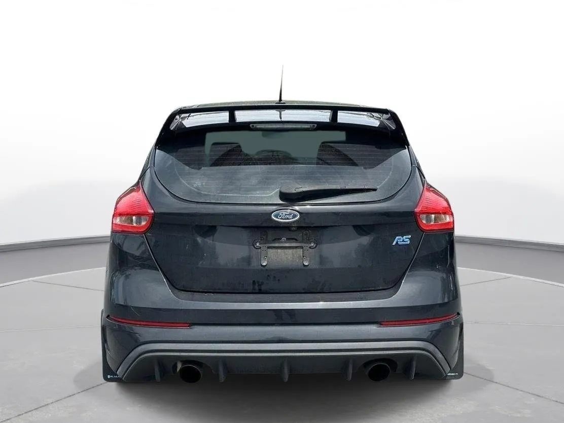 2016 Ford Focus RS thumbnail 7
