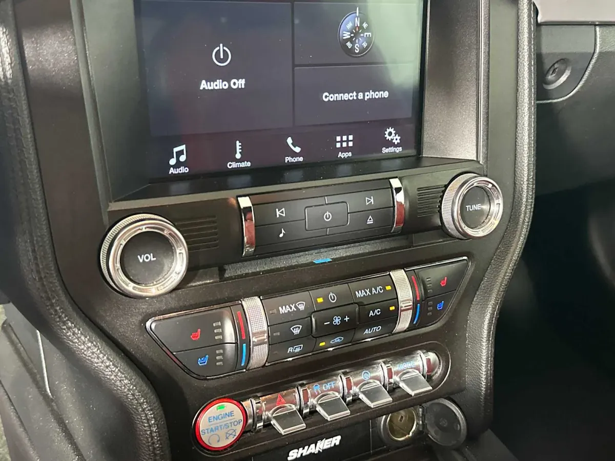 2016 Ford Mustang GT Premium thumbnail 34