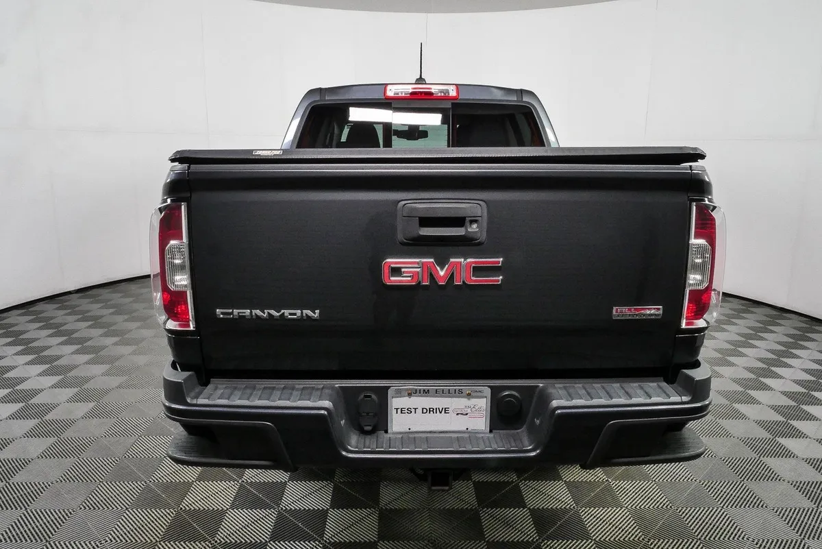 2016 GMC Canyon 4WD SLE thumbnail 27