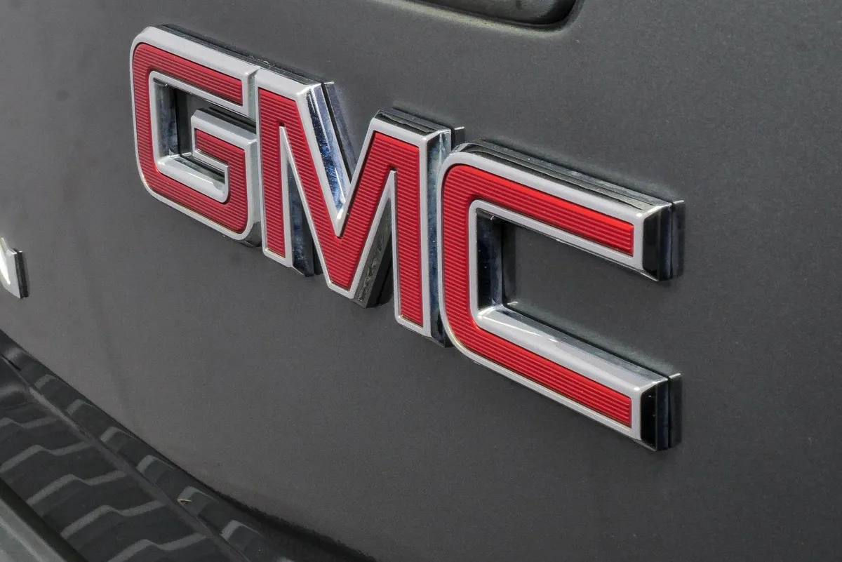 2016 GMC Canyon 4WD SLE thumbnail 33
