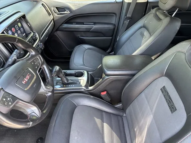 2016 GMC Canyon SLE thumbnail 12