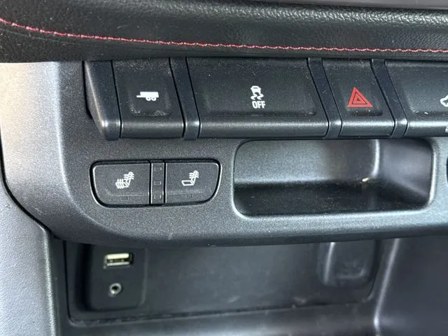 2016 GMC Canyon SLE thumbnail 31